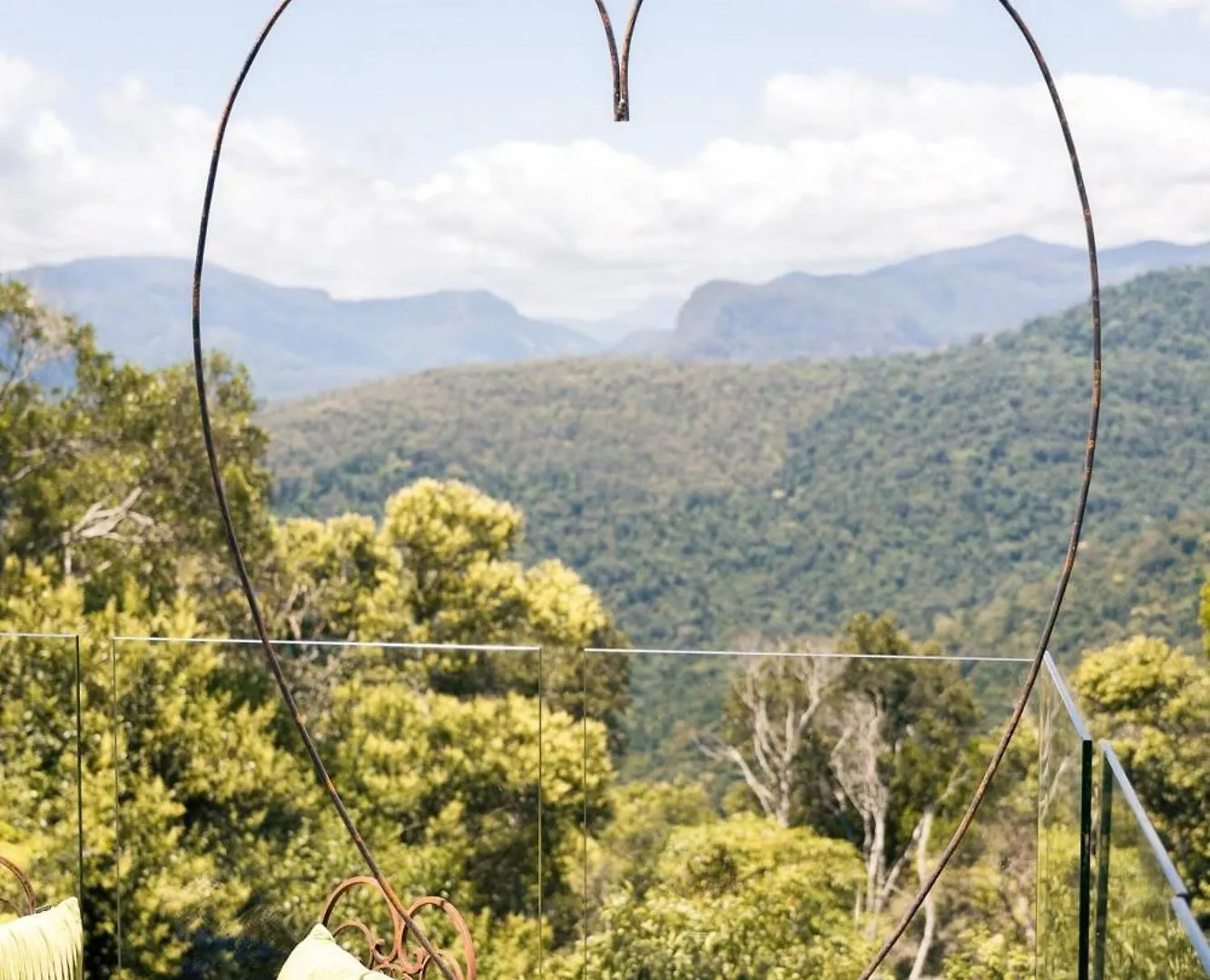 Belvedere Summer House Beechmont Holiday home